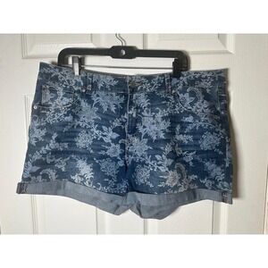 Time and Tru Mid Rise Size 16 Blue Floral Denim Cuffed‎ Shorts